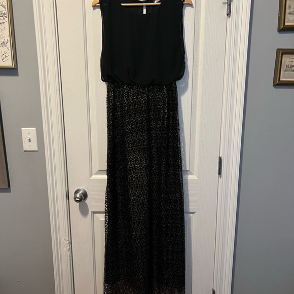 Black & good floor length gown - Picture 1 of 6